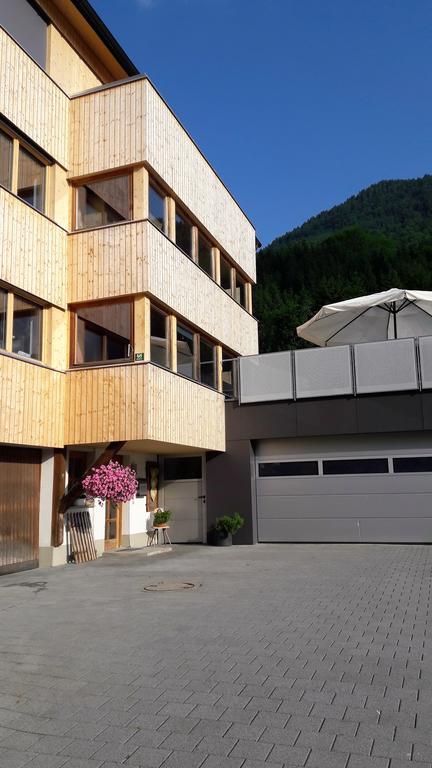 Ferienwohnung Haus Katharina Schnepfau Exterior foto